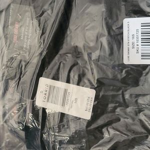 Torrid Luxe Skinny Sateen Stretch Black Pants. 16 S .